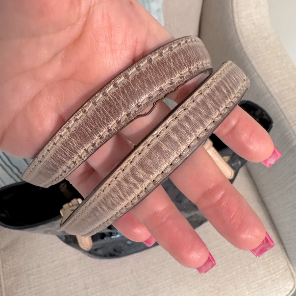 Michael Kors Patent Leather Black Tote Bag - Picture 6 of 7